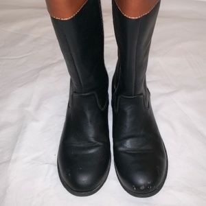 Girls Size 1 Tommy Hilfiger Boots.